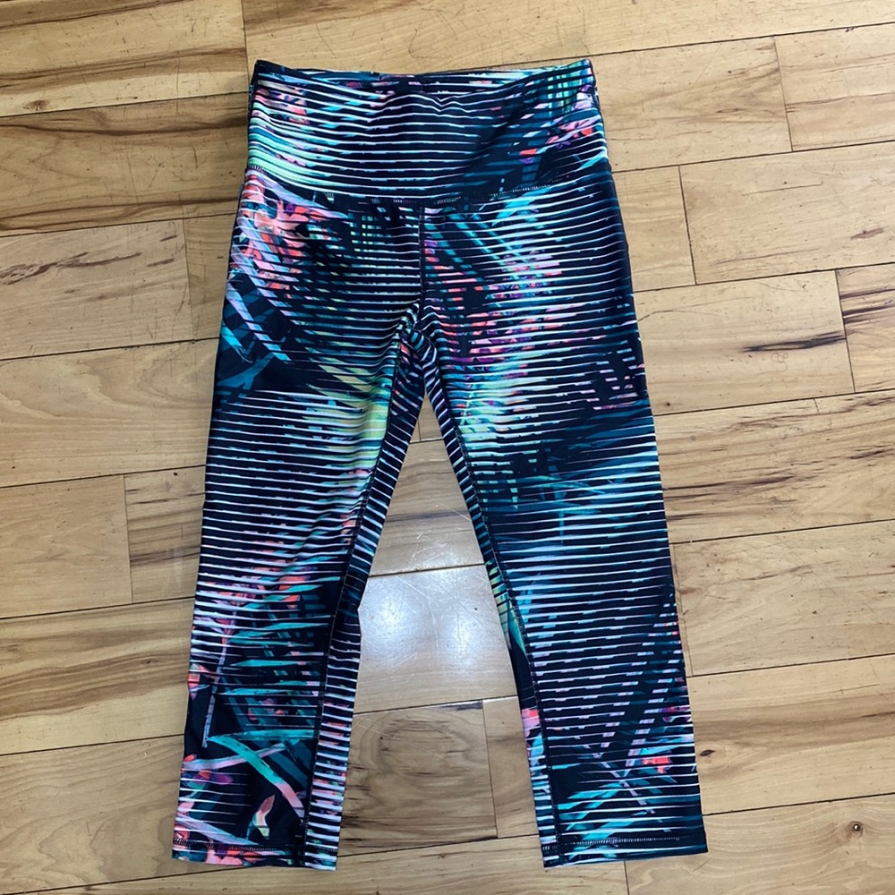 Gap Fit Tropical Leggings High Waist Crop